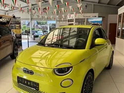 Gelb Neu 2025 Fiat 500e La Prima Limousine | 24.100 € (Superpreis)