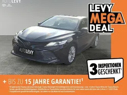 Schwarz Gebraucht 2021 Toyota Camry Limousine | 27.990 € (Etwas zu teuer)
