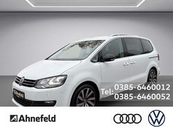 Weiß Gebraucht 2022 VW Sharan Active Van / Kleinbus | 29.888 € (Fairer Preis)