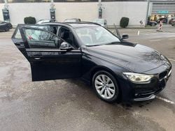 Schwarz Gebraucht 2018 BMW 320 Advantage Kombi | 9.900 € (Superpreis)