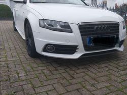 Weiß Gebraucht 2011 Audi A4 S-Line Kombi | 5.600 € (Guter Preis)