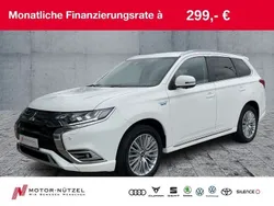 Weiß Gebraucht 2020 Mitsubishi Outlander P-HEV SUV | 23.730 € (Fairer Preis)