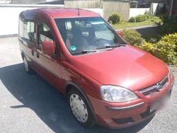 Rot Gebraucht 2006 Opel Combo Van / Kleinbus | 1.999 € (Fairer Preis)
