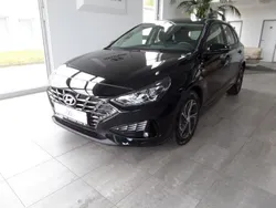 Schwarz Gebraucht 2023 Hyundai i30 Select Limousine | 21.690 € (Etwas zu teuer)