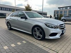 Silber Gebraucht 2015 Mercedes E250 AMG Limousine | 16.800 € (Fairer Preis)