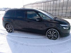 Schwarz Gebraucht 2016 Citroën C4 Van / Kleinbus | 6.898 € (Etwas zu teuer)