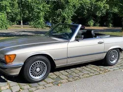 Beige Gebraucht 1986 Mercedes SL300 Cabrio | 21.900 €