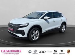Weiß Gebraucht 2022 Audi Q4 e-tron Comfort SUV | 21.790 € (Fairer Preis)