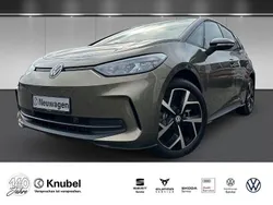 Grün Neu 2025 VW ID.3 Pro Kleinwagen | 38.594 € (Etwas zu teuer)