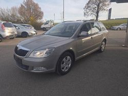 Beige Gebraucht 2011 Skoda Octavia Impuls Edition Kombi | 4.600 € (Guter Preis)