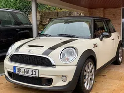 Weiß Gebraucht 2010 Mini Cooper S Kleinwagen | 10.999 € (Fairer Preis)