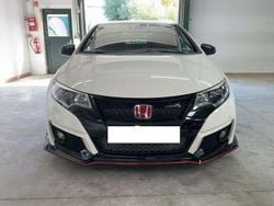 Weiß Gebraucht 2015 Honda Civic Type R GT Limousine | 18.800 €