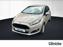 Beige Gebraucht 2017 Ford Fiesta Celebration Kleinwagen | 9.280 € (Fairer Preis)