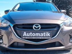 Grau Gebraucht 2017 Mazda 2 Exclusive-Line Kleinwagen | 12.990 € (Fairer Preis)