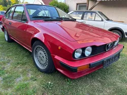 Rot Gebraucht 1982 Alfa Romeo GTV Coupé | 16.500 €