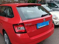 Rot Gebraucht 2015 Skoda Fabia Active Kombi | 7.100 € (Guter Preis)