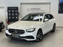 Polarweiß Gebraucht 2023 Mercedes E300 Kombi | 42.980 € (Superpreis)