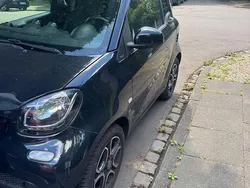 Schwarz Gebraucht 2015 Smart ForTwo Coupé Prime Coupé | 8.900 € (Fairer Preis)