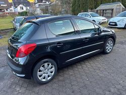 Schwarz Gebraucht 2007 Peugeot 207 Tendance Kleinwagen | 2.499 € (Fairer Preis)