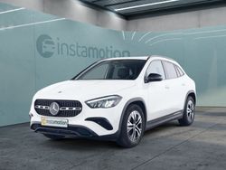Weiß Gebraucht 2024 Mercedes GLA220 Progressive SUV | 45.420 € (Etwas zu teuer)