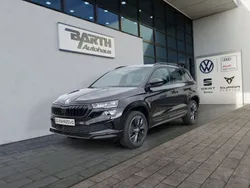 Schwarz Neu 2024 Skoda Karoq SportLine SUV | 36.490 € (Teuer)
