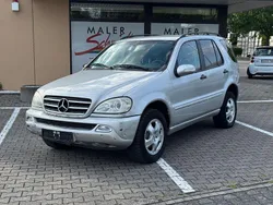 Silber Gebraucht 2003 Mercedes ML270 SUV | 3.700 € (Superpreis)