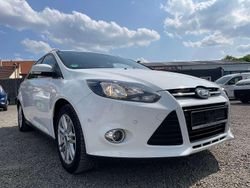 Weiß Gebraucht 2014 Ford Focus Titanium Kombi | 5.500 € (Fairer Preis)