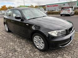 Schwarz Gebraucht 2010 BMW 116 Advantage Kleinwagen | 5.650 € (Teuer)