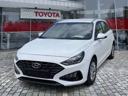 Atlas white / sol Gebraucht 2023 Hyundai i30 Trend Kombi | 15.990 € (Guter Preis)