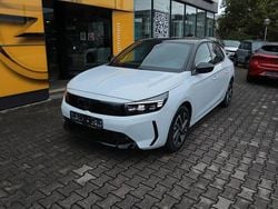 Weiß Neu 2025 Opel Corsa Limousine | 25.390 € (Etwas zu teuer)