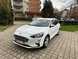 Weiß Gebraucht 2020 Ford Focus Trend Limousine | 11.490 € (Fairer Preis)