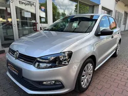 Silber Gebraucht 2015 VW Polo Limousine | 9.000 € (Fairer Preis)