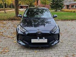 Schwarz Gebraucht 2021 Toyota Yaris Comfort Kombi | 15.200 €