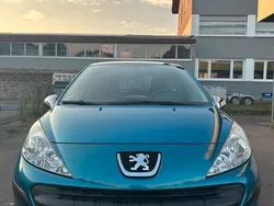Blau Gebraucht 2007 Peugeot 207 Kleinwagen | 750 € (Guter Preis)