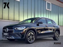 Schwarz Gebraucht 2023 Mercedes GLA180 Business SUV | 29.750 € (Guter Preis)