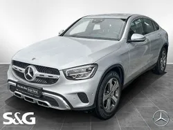 Iridiumsilber metallic Gebraucht 2020 Mercedes GLC200 SUV | 41.477 € (Etwas zu teuer)