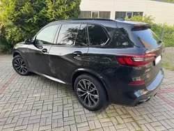 Schwarz Gebraucht 2022 BMW X5 Performance SUV | 61.450 € (Teuer)