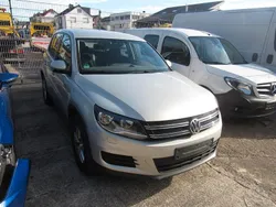 Gold Gebraucht 2012 VW Tiguan Trendline SUV | 6.500 € (Guter Preis)