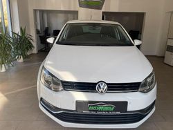 Weiß Gebraucht 2015 VW Polo LOUNGE Kleinwagen | 8.990 € (Etwas zu teuer)