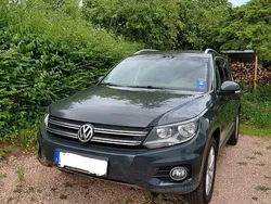 Grau Gebraucht 2014 VW Tiguan SUV | 12.900 € (Fairer Preis)
