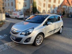 Grau Gebraucht 2015 Opel Corsa Limousine | 7.500 €