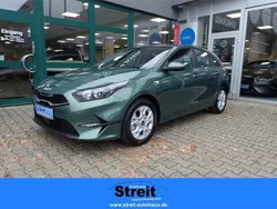 (exg) experience green met. Gebraucht 2023 Kia Ceed Edition 7 Limousine | 16.980 € (Guter Preis)