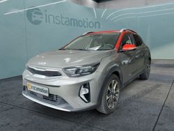 Grün Gebraucht 2022 Kia Stonic Spirit SUV | 22.490 € (Etwas zu teuer)