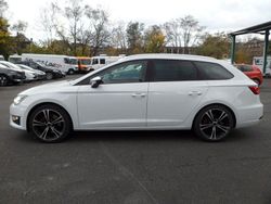 Weiß Gebraucht 2015 Seat Leon ST FR Kombi | 9.400 € (Fairer Preis)