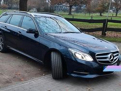 Blau Gebraucht 2016 Mercedes E220 Kombi | 12.800 € (Teuer)