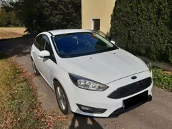 Weiß Gebraucht 2018 Ford Focus Trend Limousine | 8.850 € (Guter Preis)