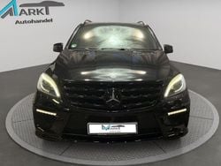 Schwarz Gebraucht 2013 Mercedes ML63 AMG AMG SUV | 30.900 € (Etwas zu teuer)