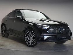 Schwarz Gebraucht 2025 Mercedes GLC300e AMG Limousine | 73.990 € (Fairer Preis)
