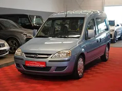 Blau Gebraucht 2006 Opel Combo Van / Kleinbus | 3.950 € (Fairer Preis)