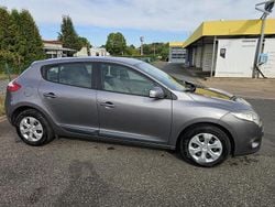 Grau Gebraucht 2009 Renault Mégane Limousine | 2.799 € (Fairer Preis)